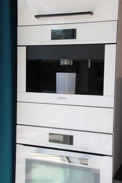 Built-in kitchen appliances